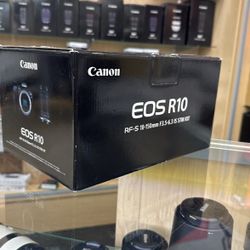 Canon R10 Camera New