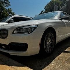 2014 BmW 7 Series 750i Sedan Only 70k Miles! 