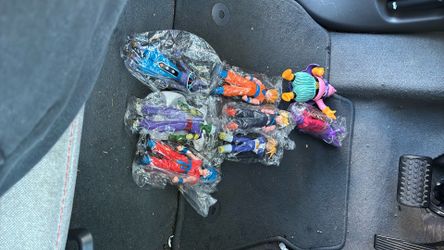 DBZ ACTION FIGURE COLLECTIBLES 