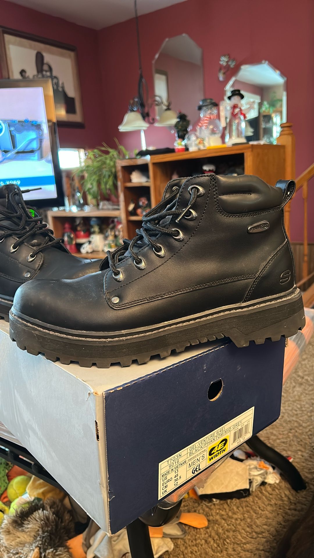 Leather Skechers Boots Size 13