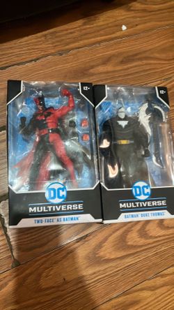35$ Two face Batman & duke thomas Batman
