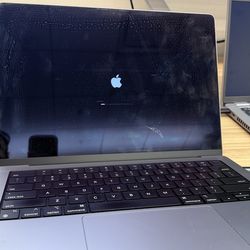 M1 Mac Book Pro 14inch 2021