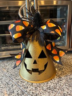 Halloween Jack-O-Lantern Bell Decoration