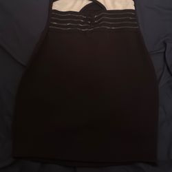  Gently Worn Black And White Crossover Bandage Dress Size Small Excellent Condition 