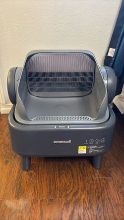oneisall Self-Cleaning Automatic Litter Box – Like New