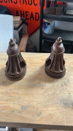 Two Cutain Rod Holders 