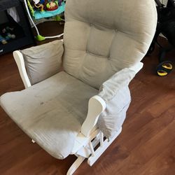 Rocking Chair 
