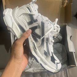 balenciaga runner gradient size 10