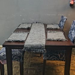 Table w bench & 2chairs