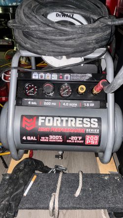 Fortress high-performance series air compressor 4 gallons 200 psi
