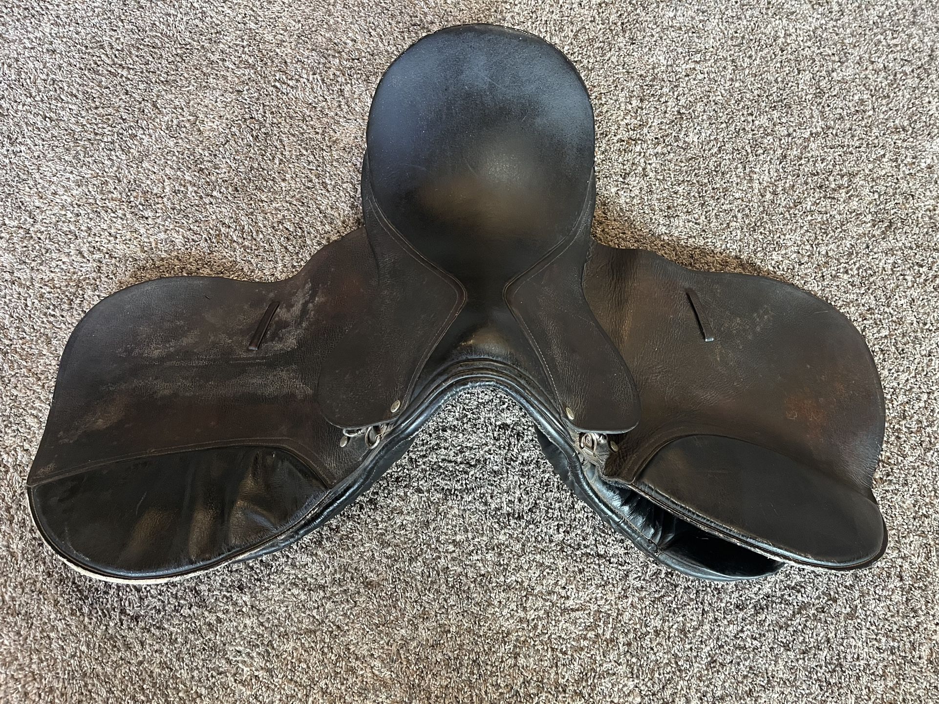 Regent General Purpose English Saddle
