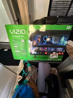Vizio D-Series 32" Smart TV