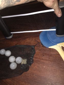 Ping pong kit (retractable net will fit any table)