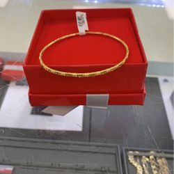 22k Gold Bangle Bracelet 9.6g