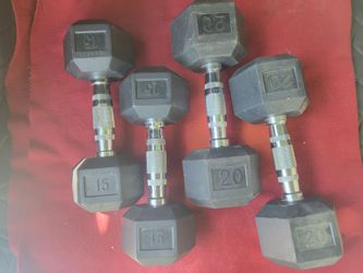 SET OF  20s. 15s. 10s  RUBBER COATED HEXHEAD DUMBBELLS  TOTAL 90LBs
11525 S HALSTED DUNKIN DONUTS/7111.S WESTERN WALGREENS 
90$  CASH ONLY AS IS