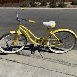 Schwinn Legacy Beach Cruiser 26”