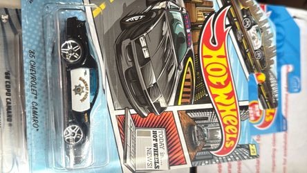 Hot Wheels '85 Chevrolet COPO Camaro Police Car