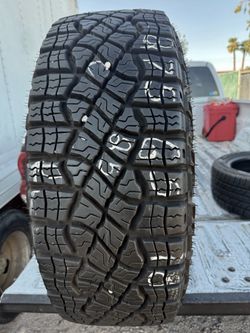 4 GOODYEAR LT 275/65/18