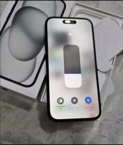 iPhone 15 plus Unlocked / Liberado 😃
