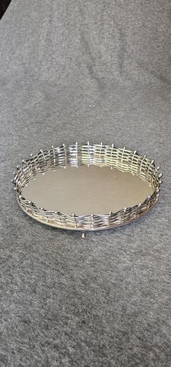 Wallace E.P.N.S. S 155 Silver-plated mirrored Vanity Tray - Beautiful design!