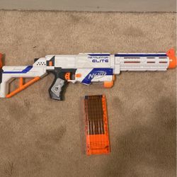 2 Nerf Elite Retaliator Guns