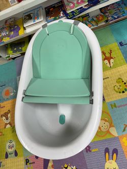 Frida 4 in 1 Baby Bath Tub