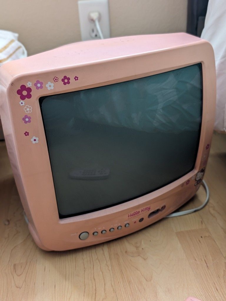 Vintage Hello Kitty CRTV Hello Kitty Pink 13" Vintage CRT TV KT2113