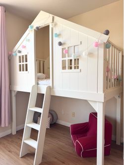 Pottery Barn Kids Treehouse Loft Bed (Twin) + New Mattress | Like New