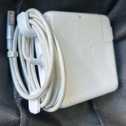Apple Safe 2 Charger