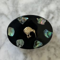 Vintage Genuine New Zealand Paula shell small oval lidded box gold Bird Trinket Holder Mini Collectible Jewelry Holder Pill Ring Box 