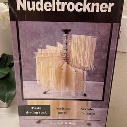 Nudeltrockner- Chueating Drying Pasta Rack