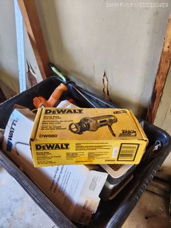 DeWalt DW660 Heavy Duty Cut-Out Tool