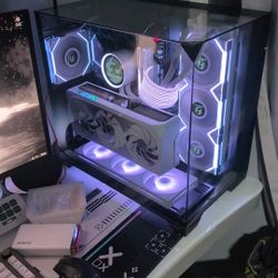 Lian Li 011vision With LCD Fans