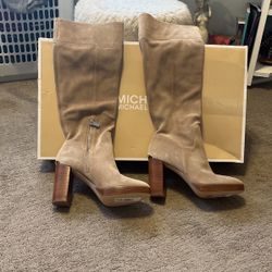 Michael Kors Beige boots 