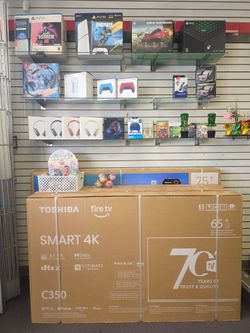 Television 65" Toshiba smart tv cash offer