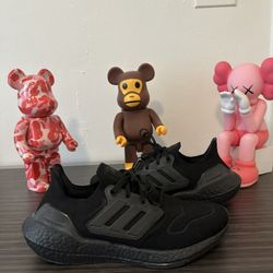 Adidas Ultraboost Black Size 9 Women