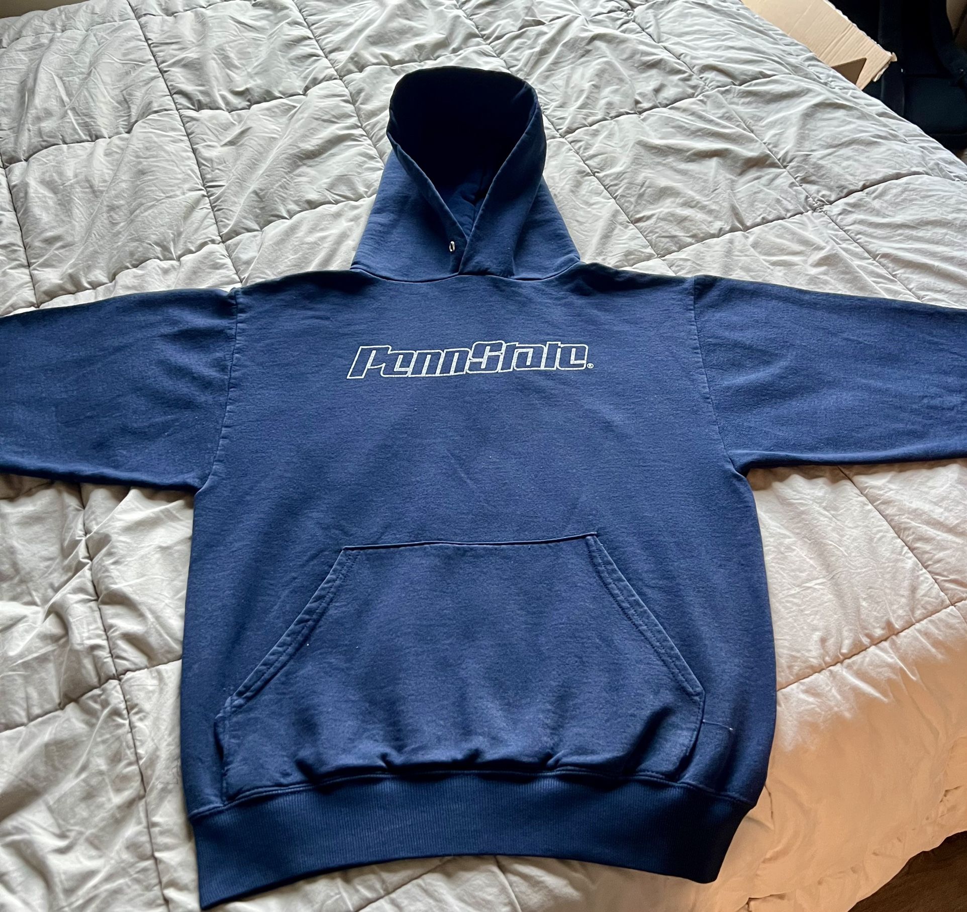 Men’s Vintage Penn State Hoodie – Small