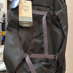 Osprey Farpoint 40 Travel Backpack - Charcoal