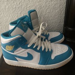  Jordan 1 Mid Aquatone