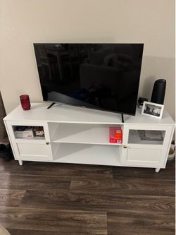 White tv stand