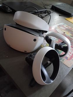 PlayStation VR 2 and VR 1