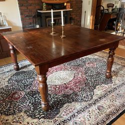 Dinning Room Table