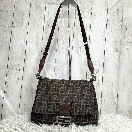 FENDI Shoulder Bag Brown