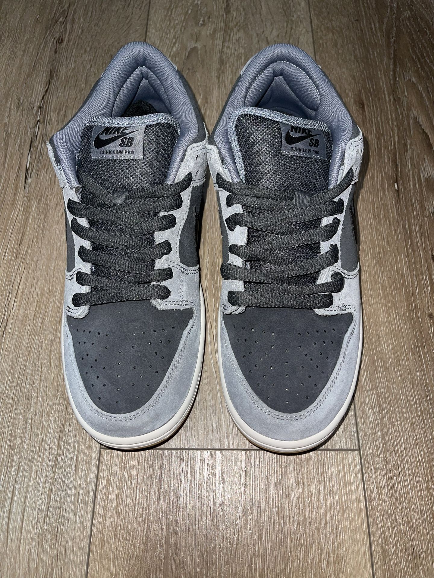 DS • No Box • Nike SB Dunk “Smoke” • Sz 9.5