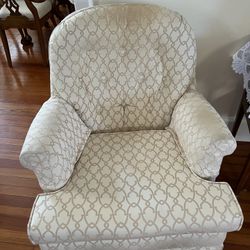 Swivel Rocking Chair $50 Must Go ASAP