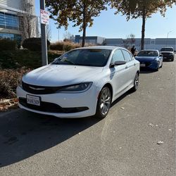 2015 Chrysler 200s