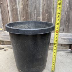 15 Gallon Plant Pots Plastic