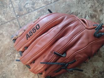 A550 wilson glove