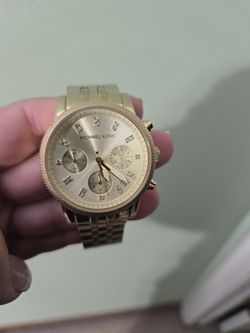 Michael Kors Ritz MK5676 Midsize Chronograph Gold Tone Watch