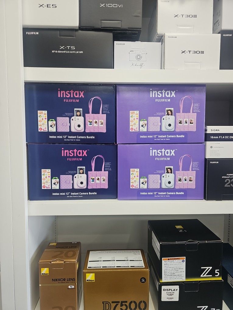 Instax Fujifilm Mini 12 Instant Camera Bundle